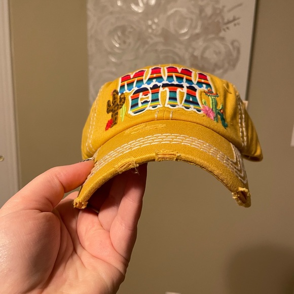 Baseball cap - Picture 2 of 3